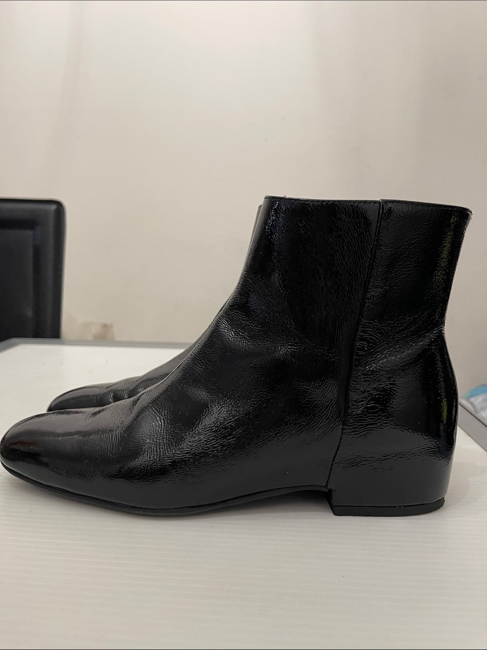 AQUATALIA ULYSSA WATERPROOF ANKLE BOOTIE  IN BLACK PATENT LEATHER WOMENS S 9.5M